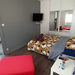 LauRina - Chambre, SDB, terrasse, arrivée autonome